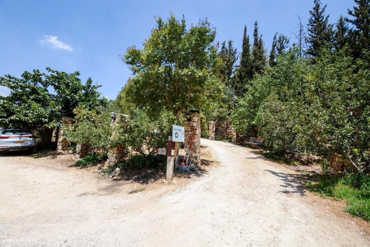 Tur Sinai Organic Farm Resort เยรูซาเลม ภายนอก รูปภาพ
